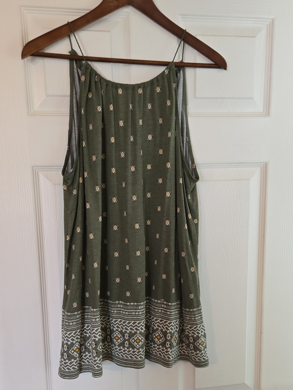 Old Navy Olive Green Printed Spaghetti Strap Tank Top